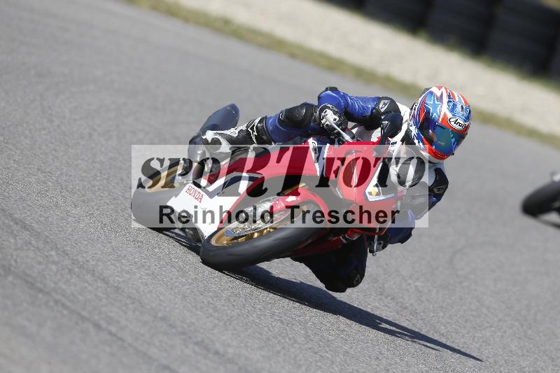 /07 09.04.2026 Cornu Master School ADR/Gruppe rot/7